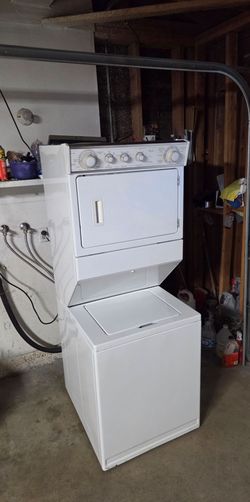 Whirlpool stackable washer and gas dryer