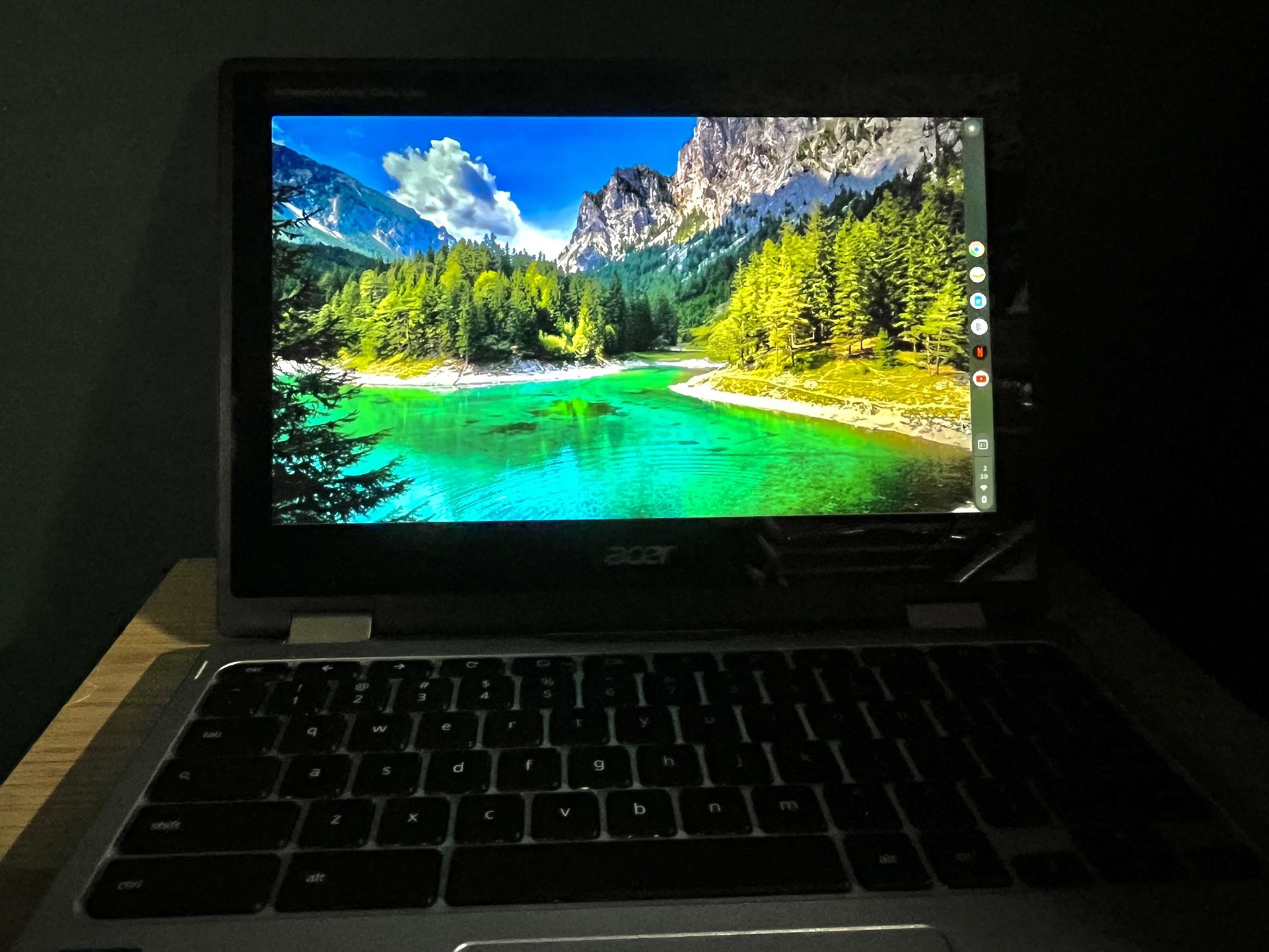 Lightly Used, Touchscreen Sliver Acer Chromebook 
