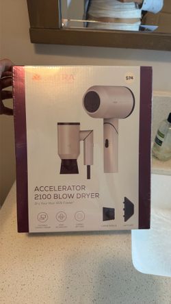 Blow dryer brand new