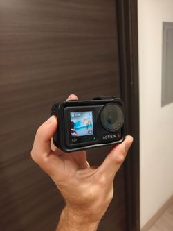 ​DJI Osmo Action 4 4K Action Camera w/ Protective Frame / Case – Excellent Condition