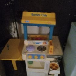 Kids Little Kitchen