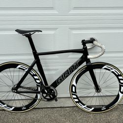 Giant Omnium Track Bike (Size ML) With Extras