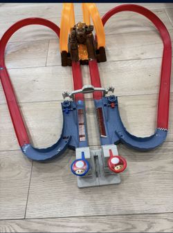 Super Mario Hot Wheel Track