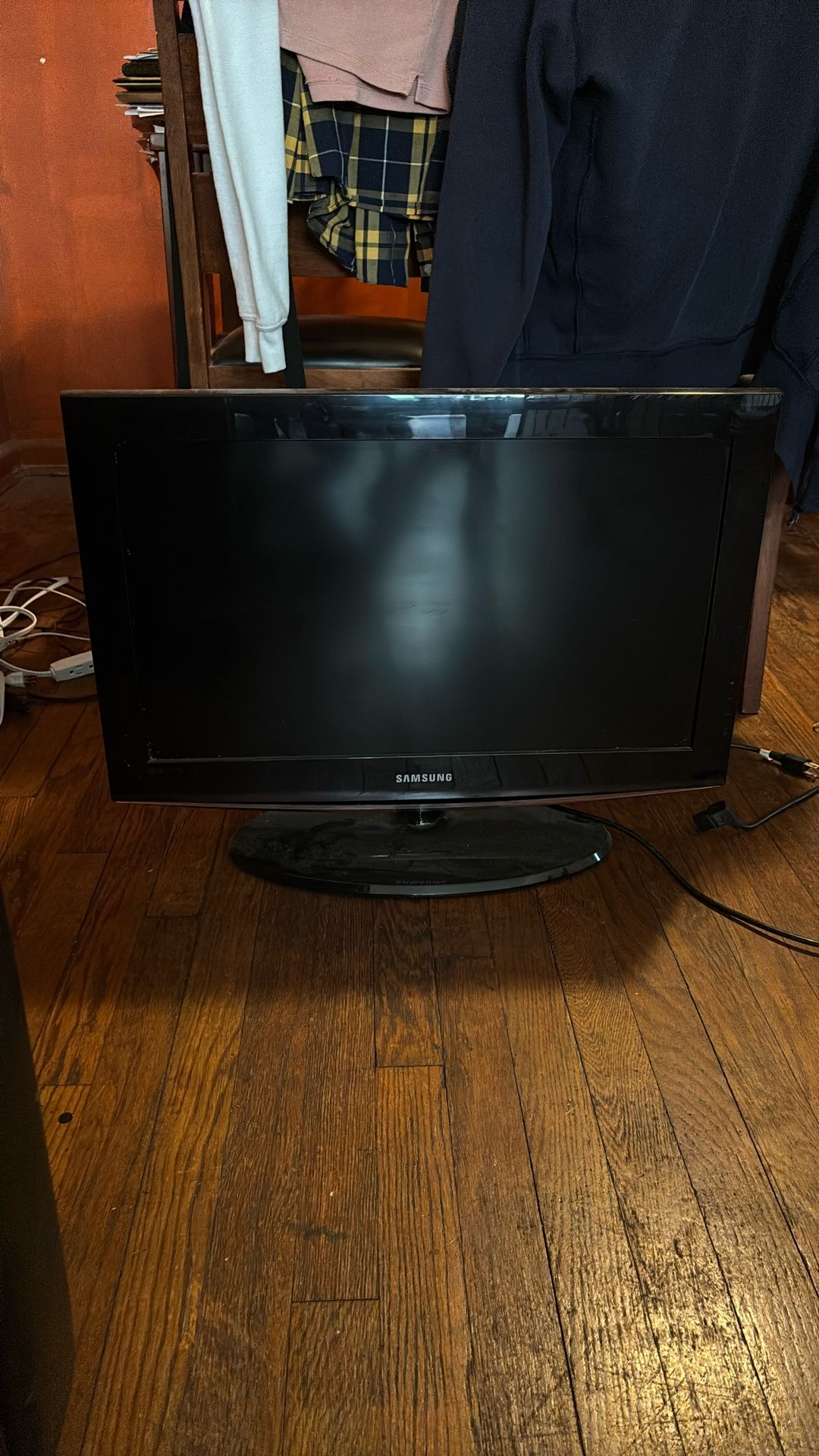Samsung 10 Year Old Tv.