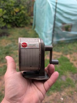 Pencil sharpener