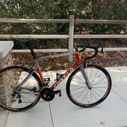 Costelo Road Bike Custom Paint