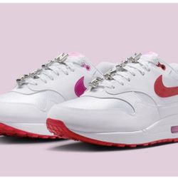 Nike Air Max 1 PRM Valentine’s  Day  US 11 Men 