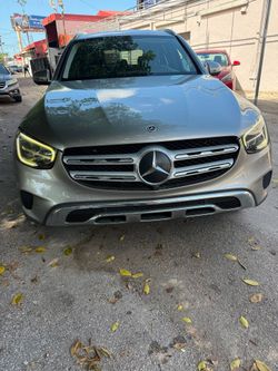 2021 Mercedes Benz Glc 300