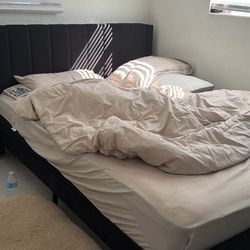 Queen Size Bed Frame Set 