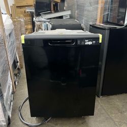 GE 24 Inch Full Console Dishwasher 