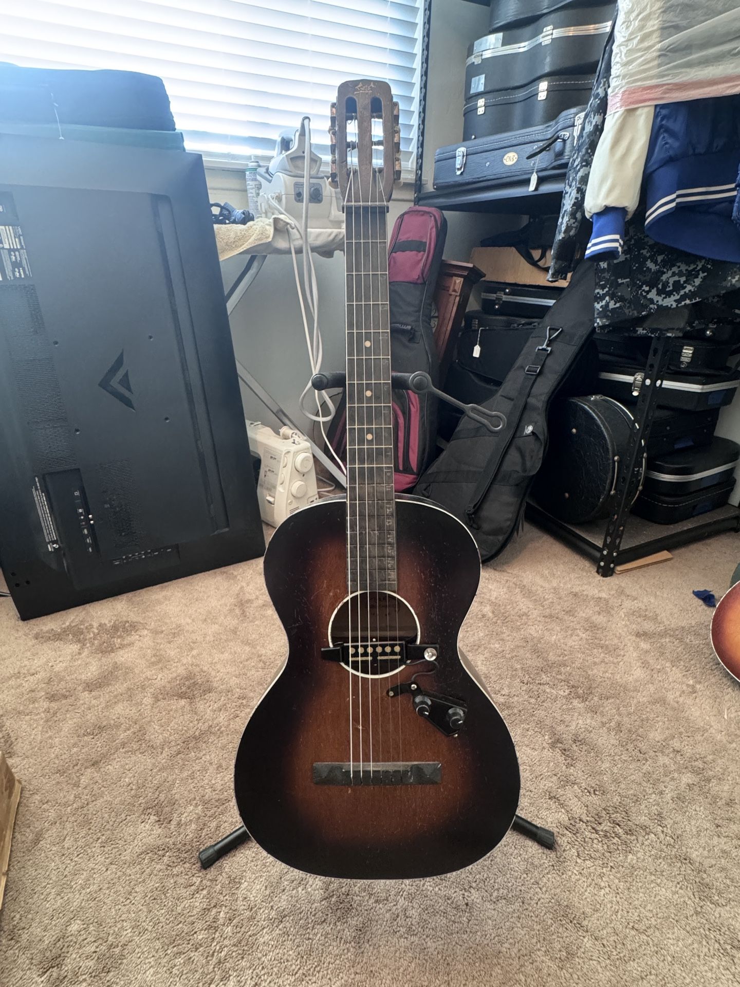 Vintage Oahu Parlor Acoustic Guitar – 1940s/50s – Chicago, USA – Tailpiece Model – Great Blues/Slide Guitar