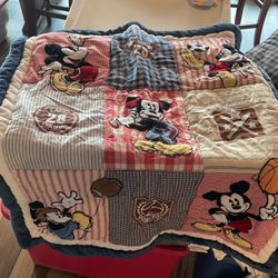 Mickey Mouse Crib Set