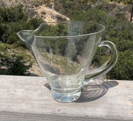 Vintage Mid Century Modern Clear Blown Glass 7" Martini Pitcher Ice Lip Barware