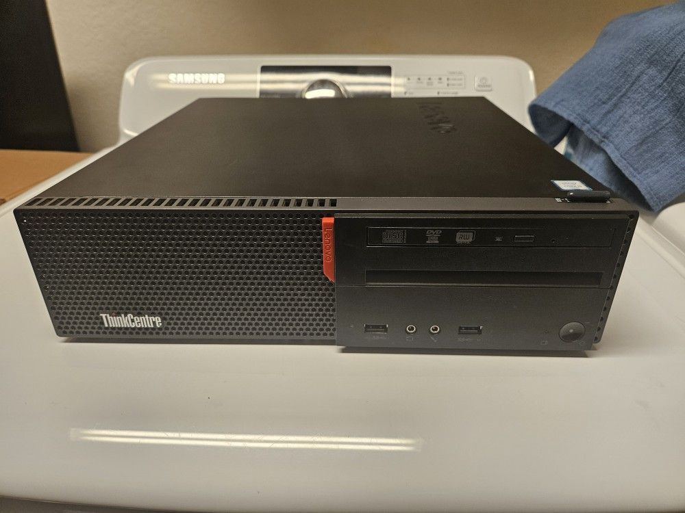 Lenovo ThinkCentre M700 Intel Core i5-6400 256 GB SSD Nvidia GeForce CD DVD RW Drive 