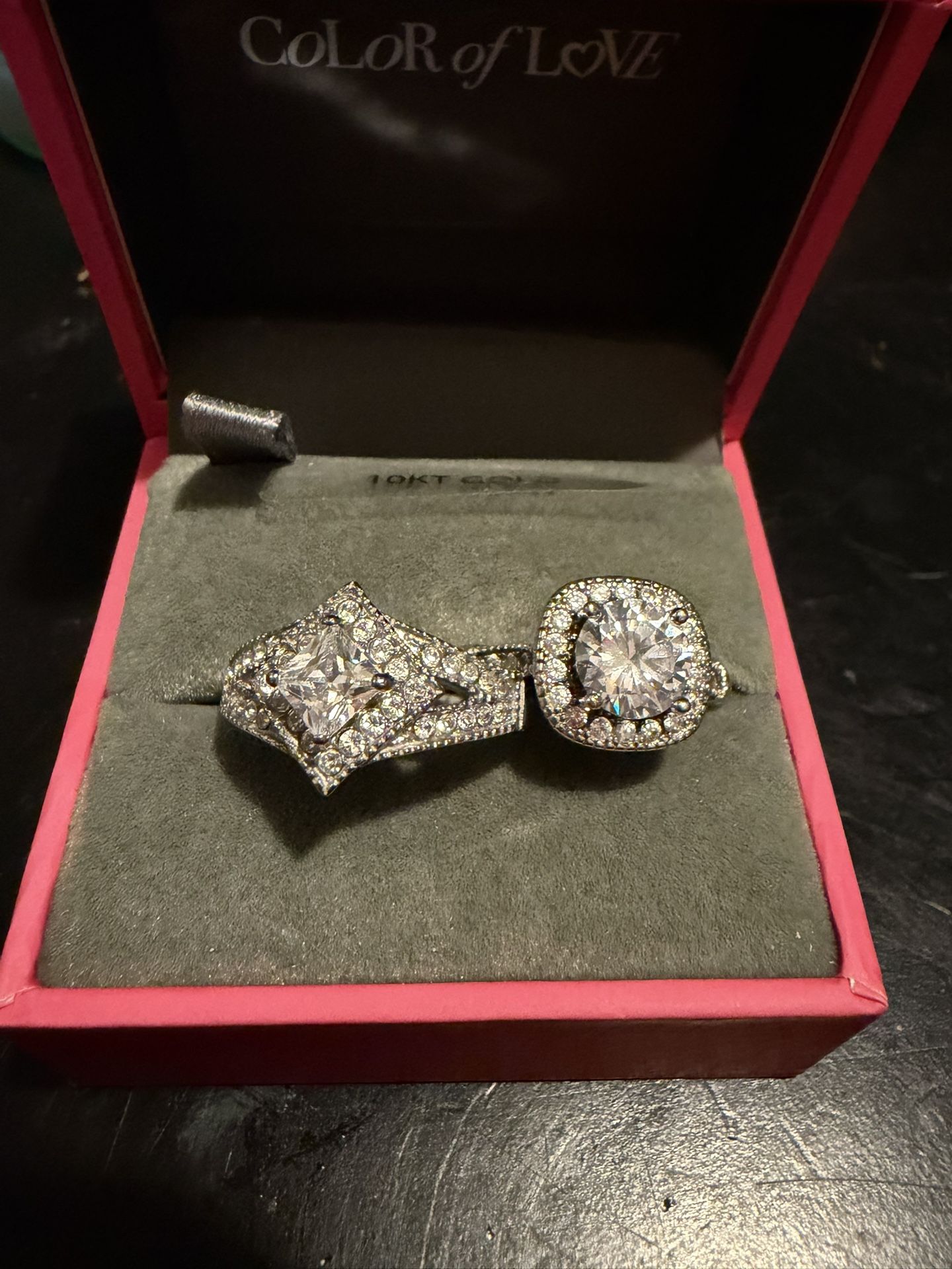 Two Beautiful 925 With Real Diamonds Rings Two Of Them