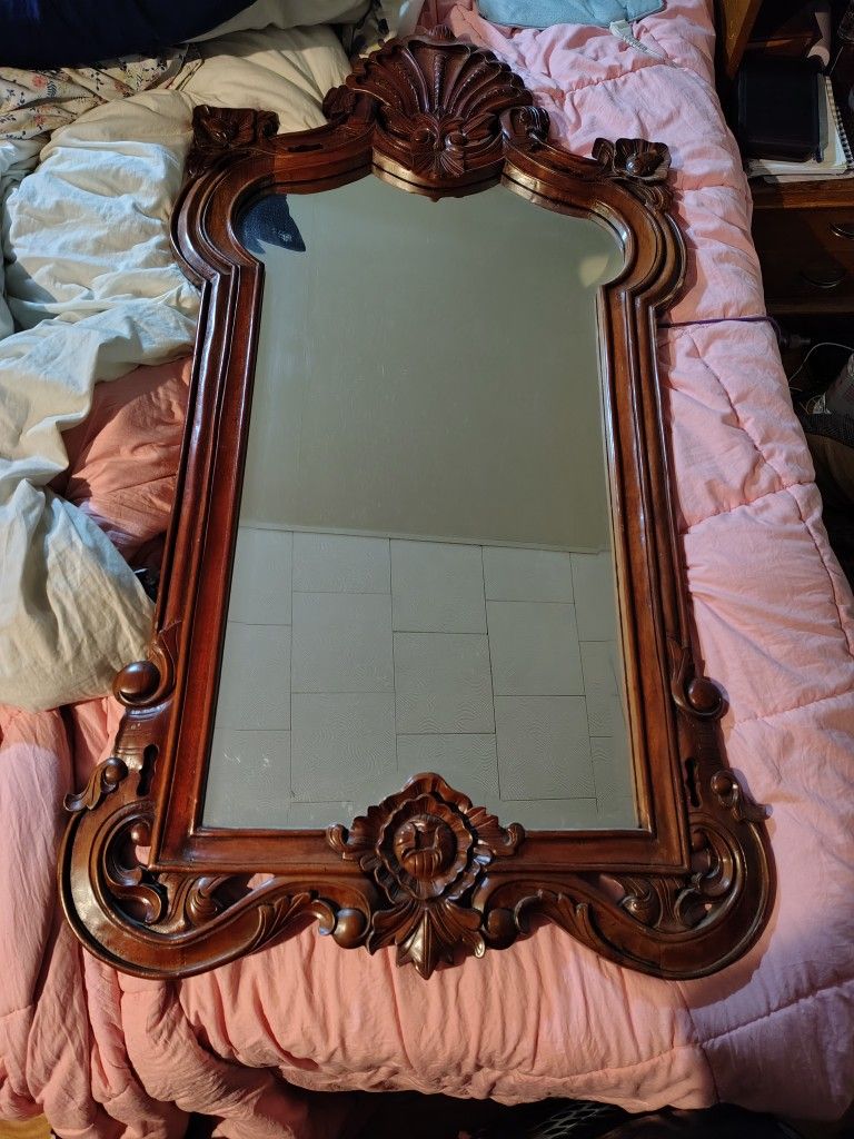 Beautiful Mirror Approx 4ft x2ft