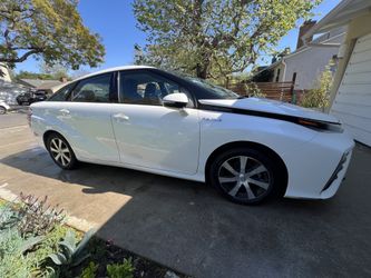 2017 Toyota Mirai