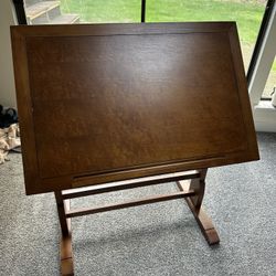 Adjustable Writing Desk 