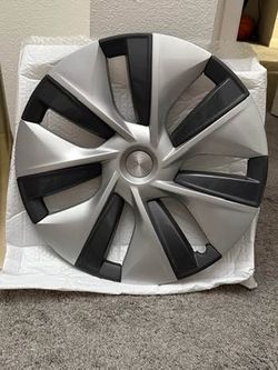 4 Tesla 19in hubcaps