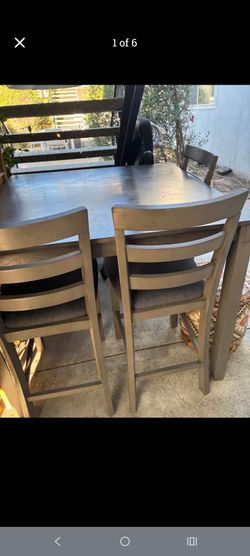 Kitchen table