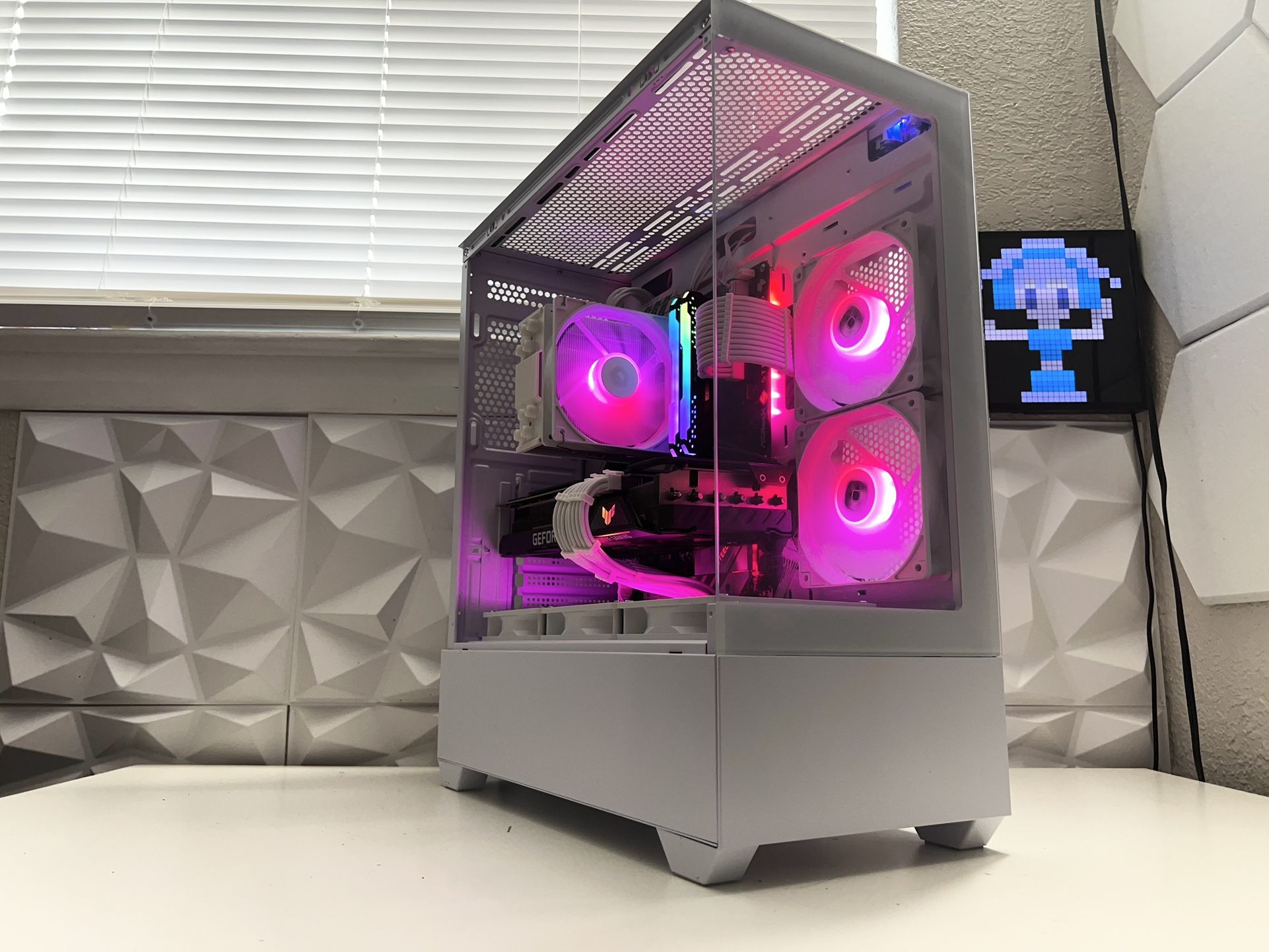 Gaming Pc: RTX 3070ti, I5-12600k, 1Tb Nvme