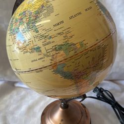 Vintage Globe Lamp 