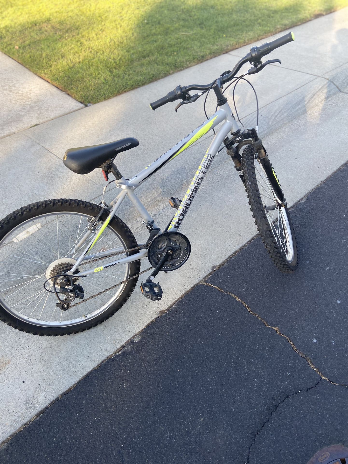 Roadmaster Bike 24 Inch