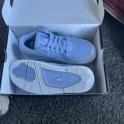 Air Jordan’s 4 RM Blue Women’s 