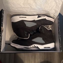Jordan 5 Retro” Moonlights” 