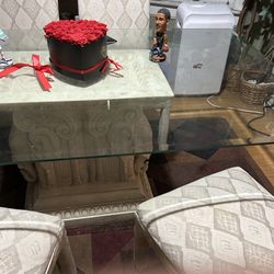 Dining Room Table & Four Chairs 