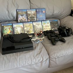 PS4 BUNDLE DEAL