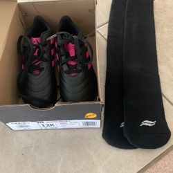 Kids Soccer Cleats (12)