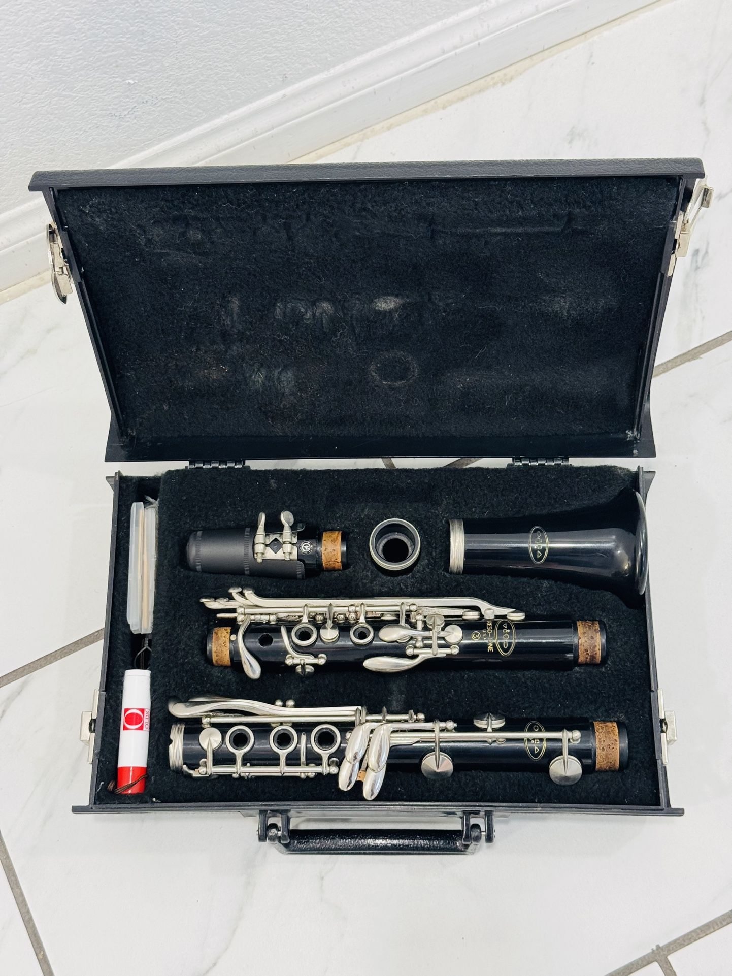 🇺🇸 Vito 7212 ResoTone III Clarinet + Accessories 
