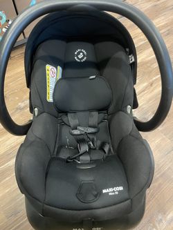 Maxicosi Mico 30 Carseat And Base