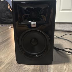JBL 3 MKII Powered Monitor