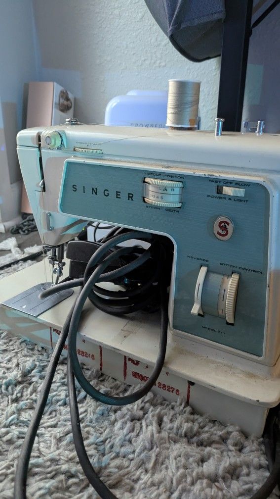 4 Sewing Machines | SINGER, KENMORE, RICCAR AND HUSKYLOCK VINTAGE. EVERYTHING WORKS . Taking Best Offer