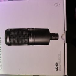 Audio technica AT2020 studio mic