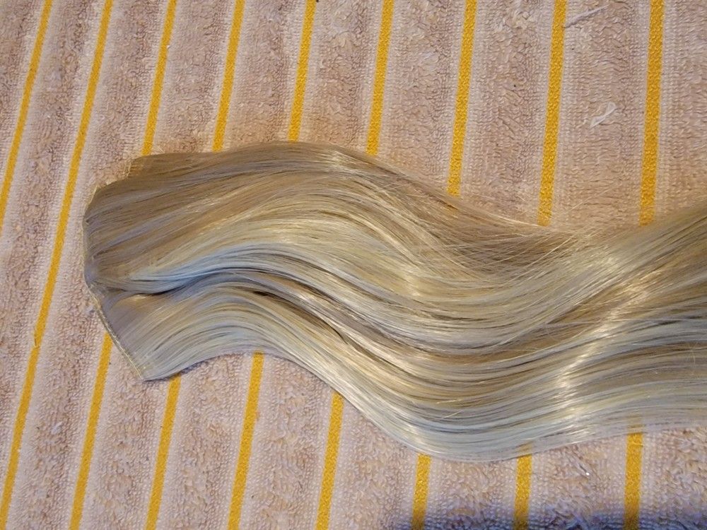 Blonde Mixed Straight Clip In Extension