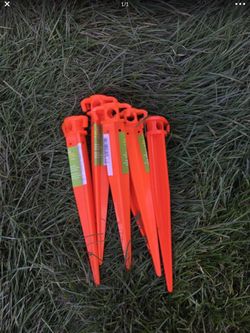 Orange stakes