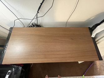 Desk $20