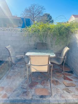 table and chair for backyard