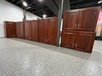 Set of six kitchen cabinet uppers, laundry garage storage