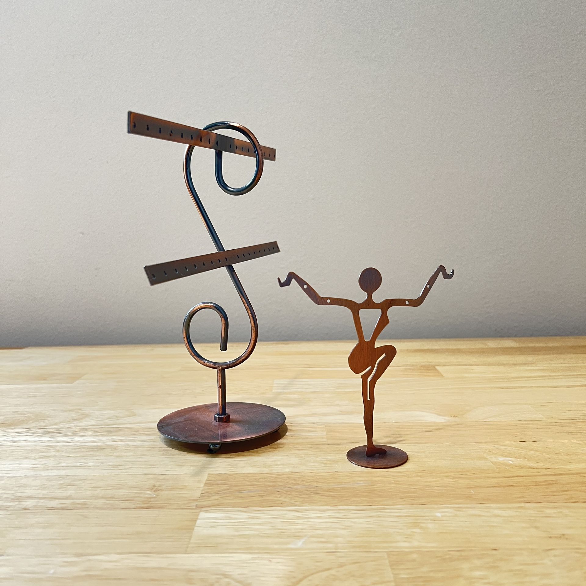 Copper Ear Rings Displays