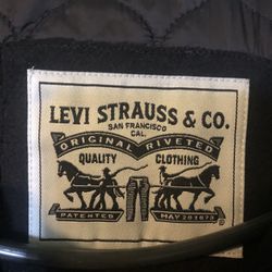 XL Black Levi’s Fashion Jacket