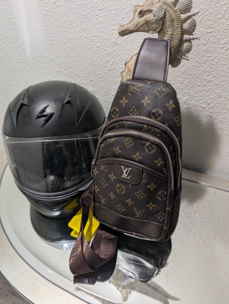Crossbody 