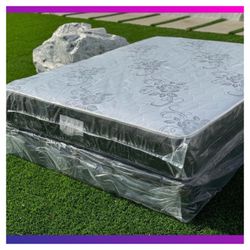 Queen size mattress / Colchon