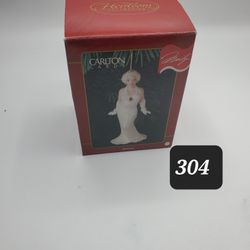 Marilyn Monroe Christmas Ornament 