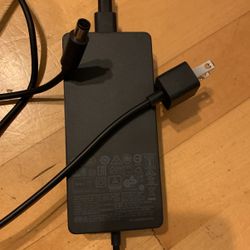 Microsoft Surface Dock Charger