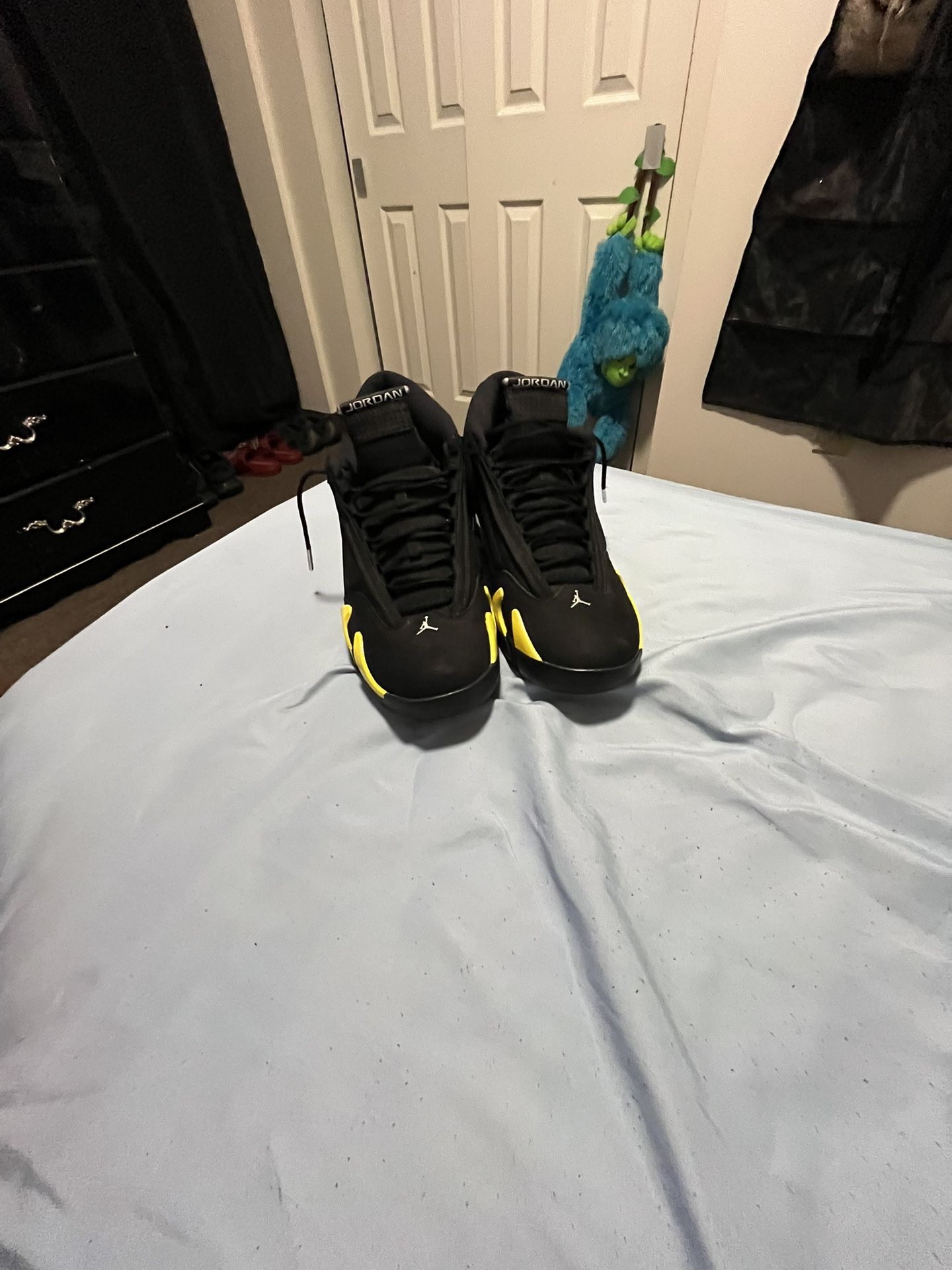 Jordan 14 Yellow Thunder