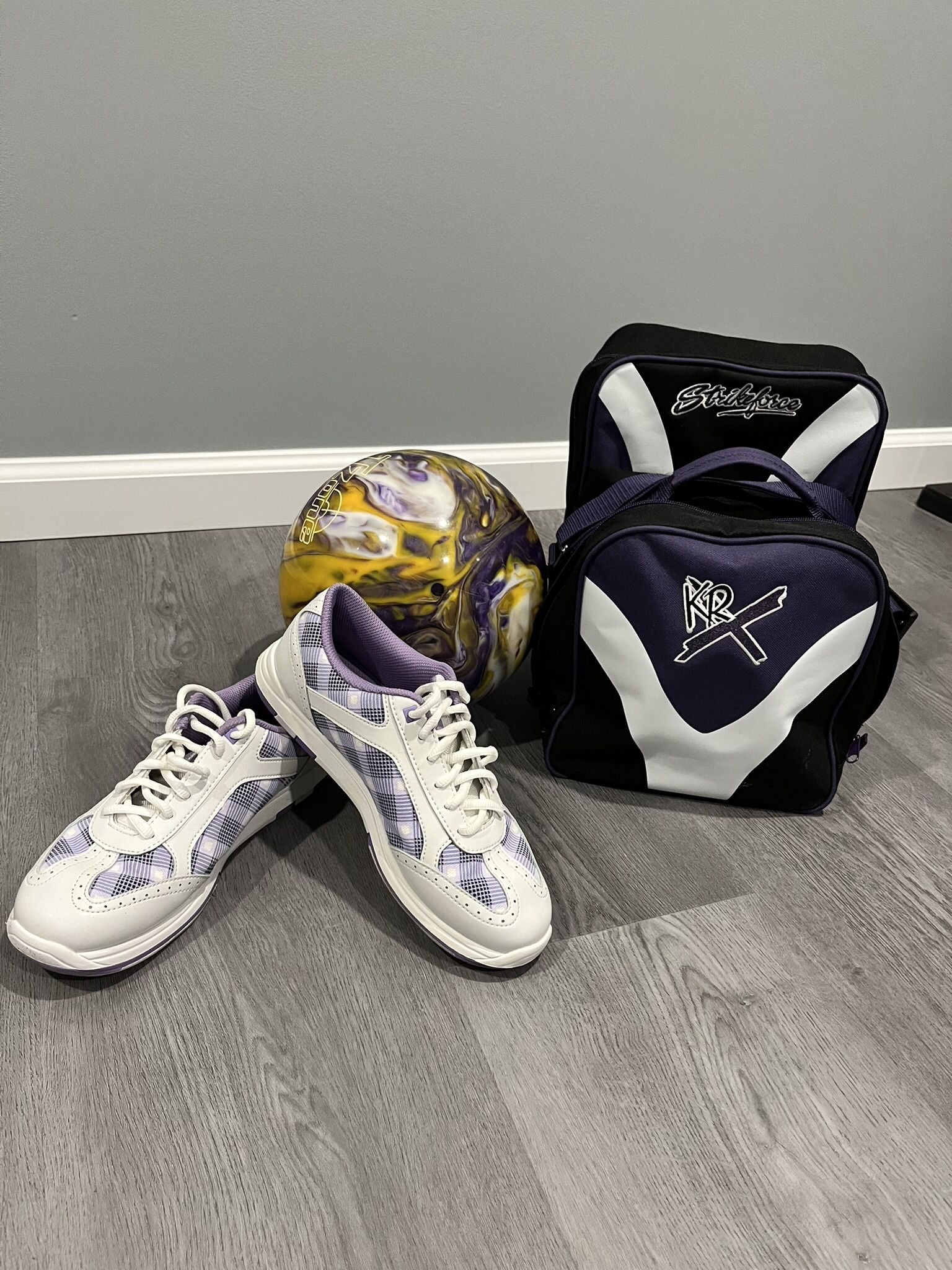 Bowing Ball, Ladies Shoes, Carry Bag